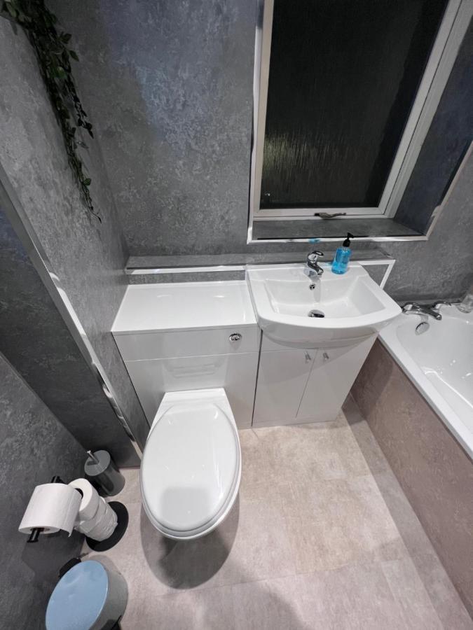 Crags View Apartment On The Royal Mile EDI Exterior photo