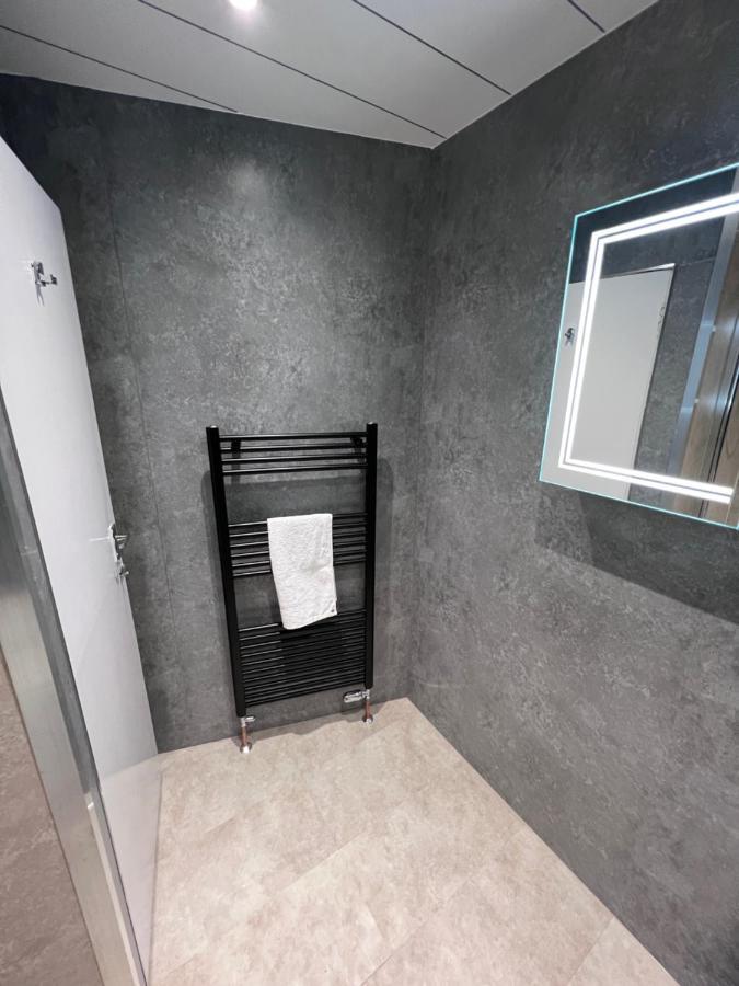 Crags View Apartment On The Royal Mile EDI Exterior photo